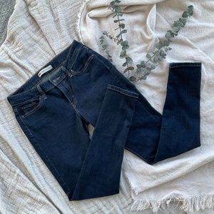 Levi’s Skinny Jean Legging Dark Wash Denim Size W29 L32